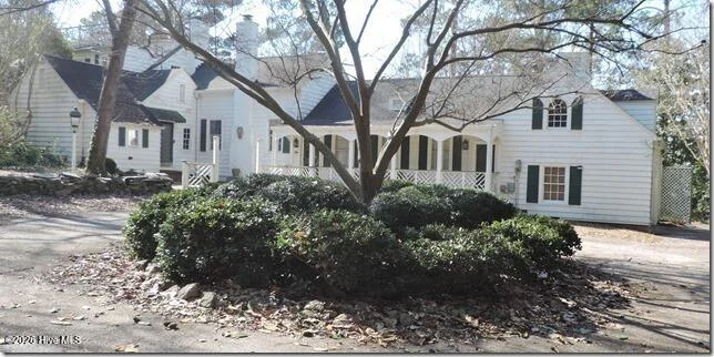 2856a Forest Hills Loop SW