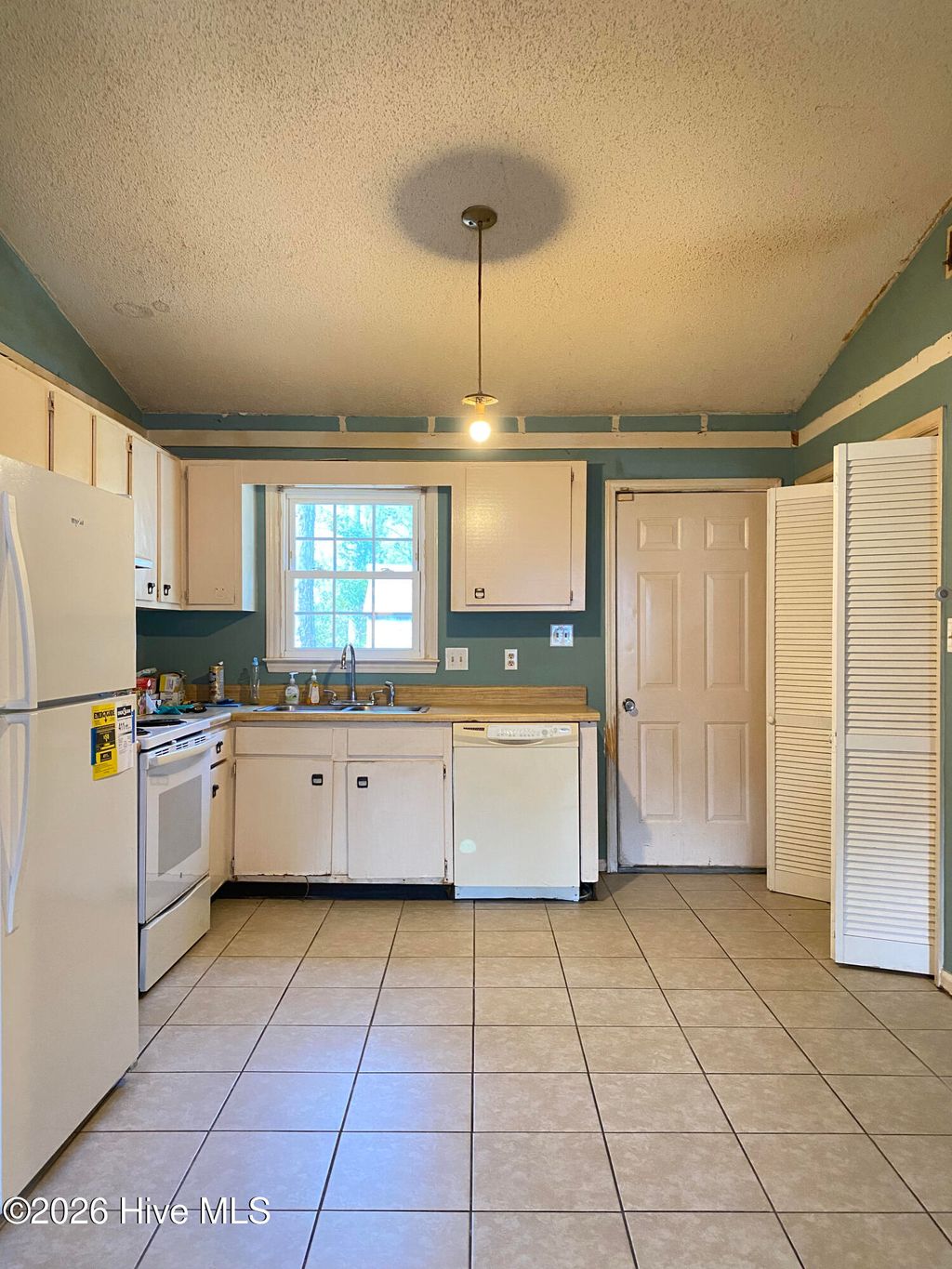 Photo of 234 Cedar Creek Drive, Jacksonville, NC 28540 (MLS # 100561609)