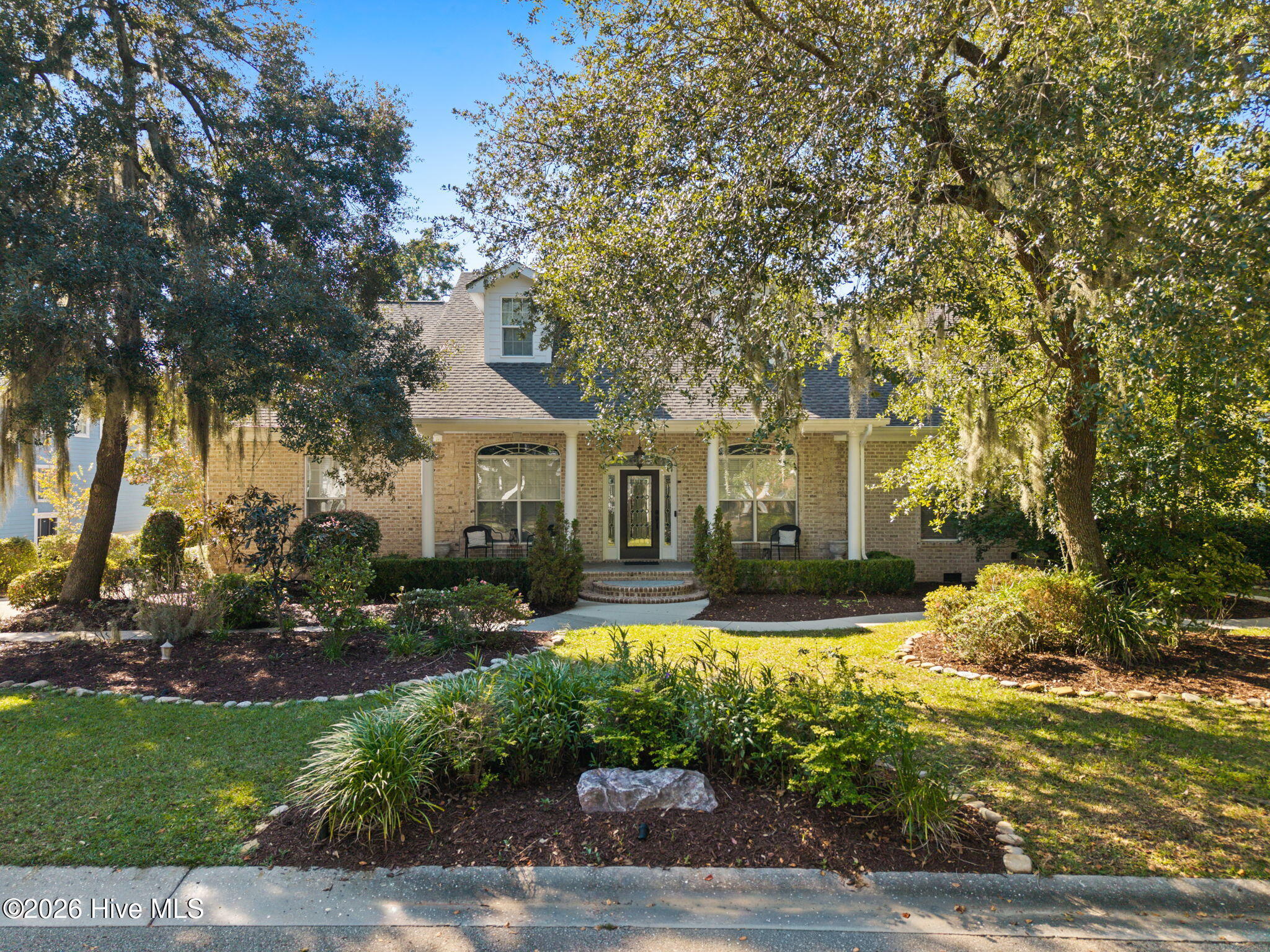 10213 Mariners Cove Court