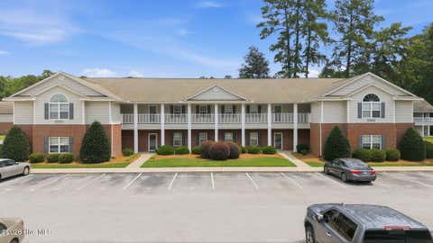 Condo For Sale - 2225 Locksley Woods Drive #F<br/> Greenville, NC 27858