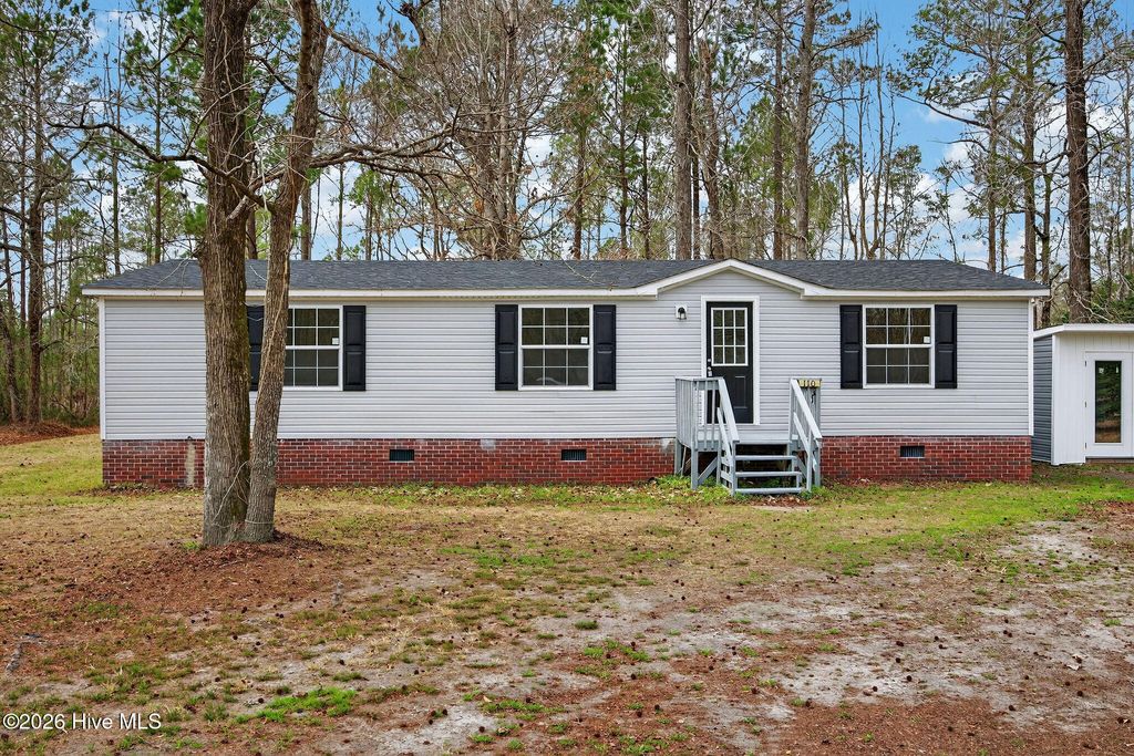 Photo of 110 Winchester Lane, Rocky Point, NC 28457 (MLS # 100556800)