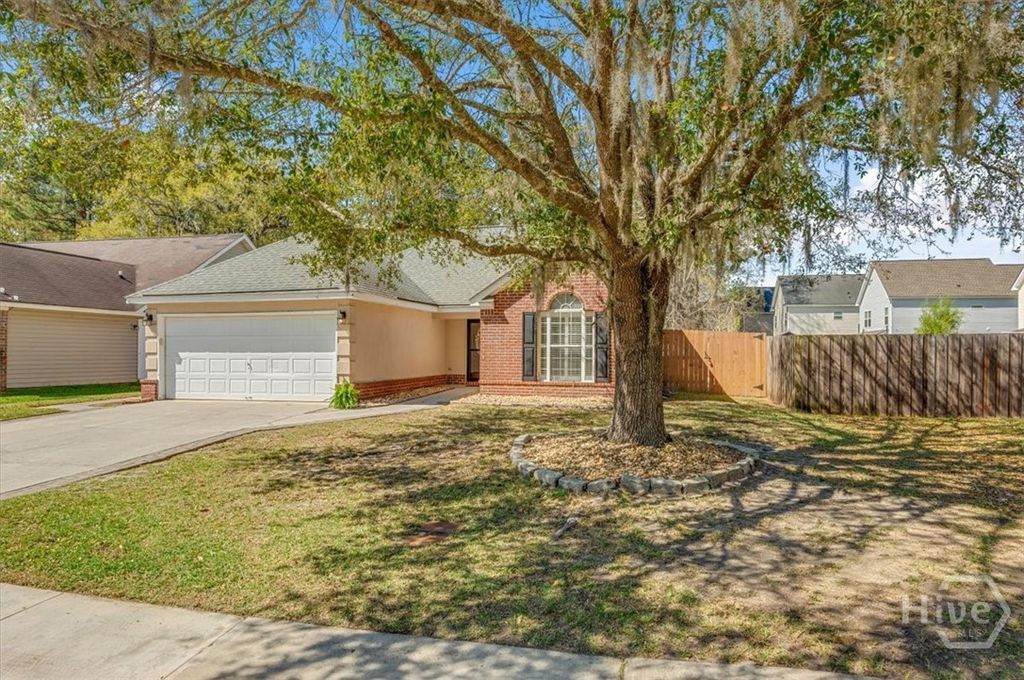 Photo of 331 Laurel Hill Circle, Richmond Hill, GA 31324 (MLS # SA351685)