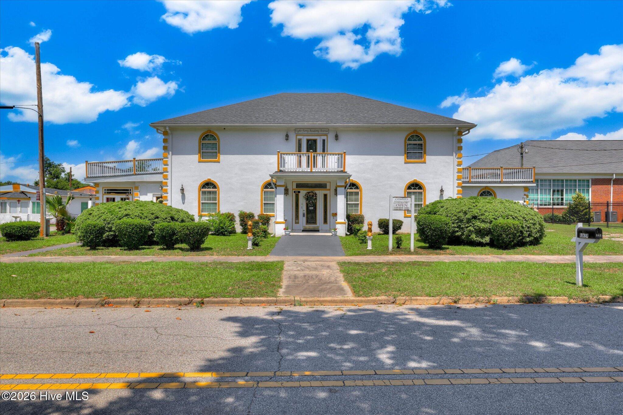 840 Academy Avenue