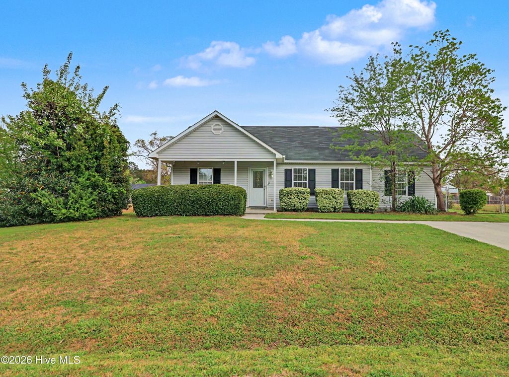 Photo of 3107 Harvest Road, Castle Hayne, NC 28429 (MLS # 100564636)