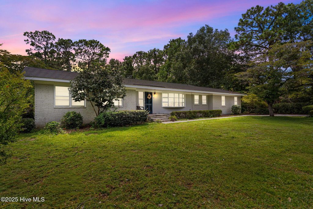 Photo of 5130 Oriole Drive, Wilmington, NC 28403 (MLS # 100525803)