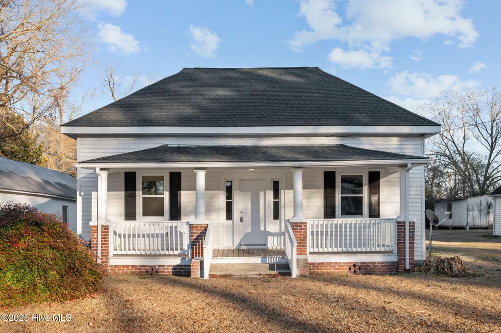 Photo of 206 N Broad Street, Everetts, NC 27825 (MLS # 100545740)