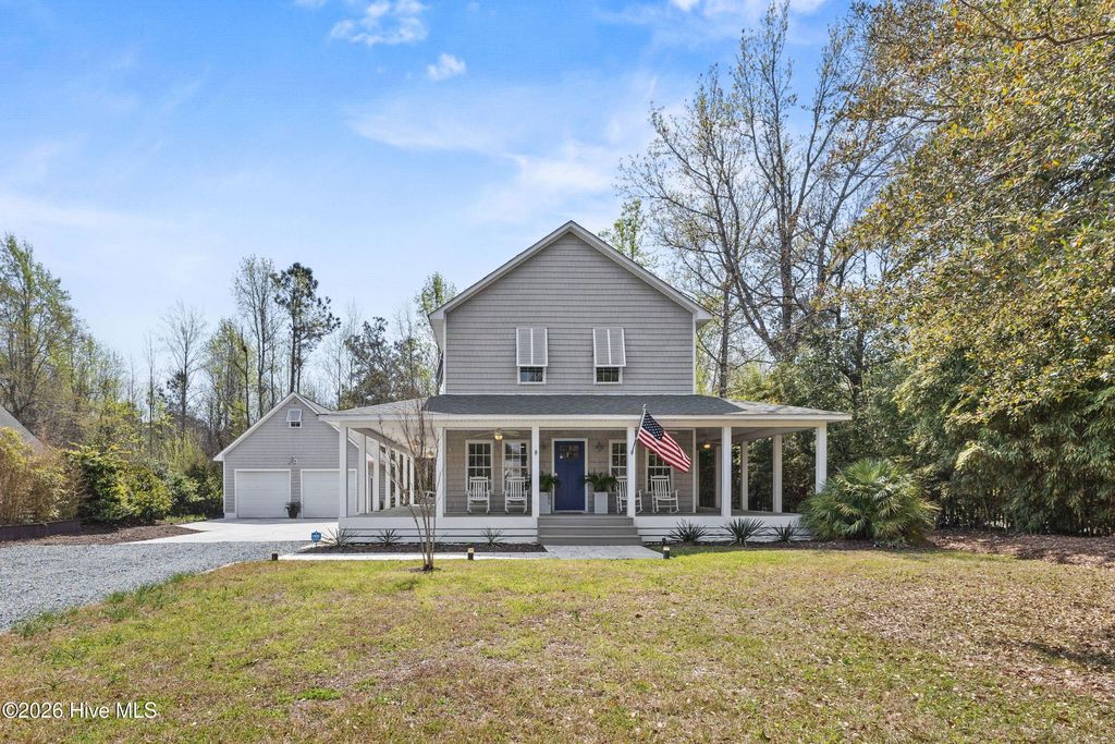 Photo of 209 Sand Dollar Lane, Hampstead, NC 28443 (MLS # 100562849)