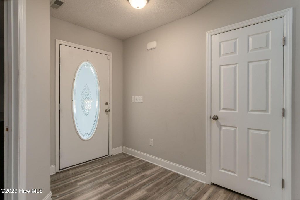 Photo of 321 Barbara Drive, New Bern, NC 28562 (MLS # 100558772)