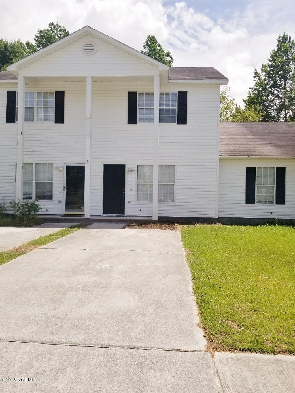 Photo of 1110 Pueblo Drive, Jacksonville, NC 28546 (MLS # 100574818)