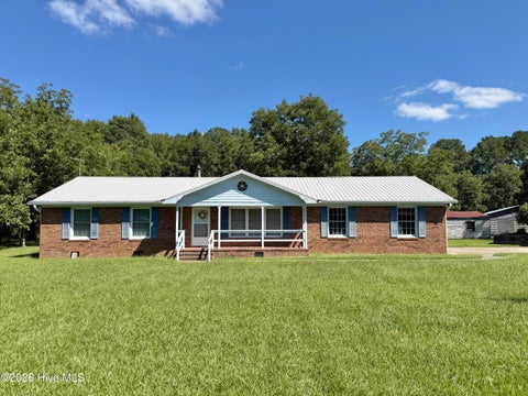 Homes For Sale - 980 Ball Road<br/> Washington, NC 27889