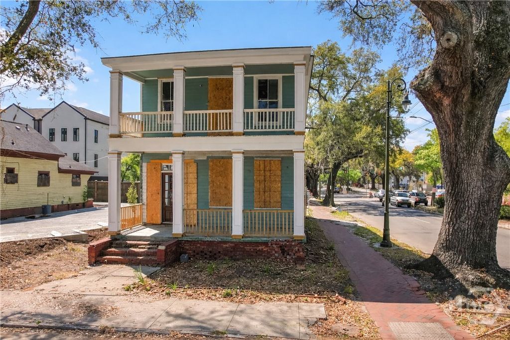 Photo of 423 W 42nd Street, Savannah, GA 31401 (MLS # SA352355)