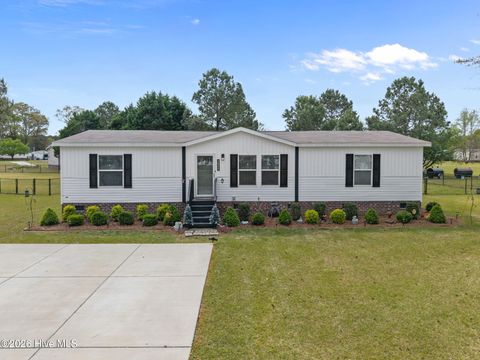 Mobile Home For Sale - 3008 Masters Drive<br/> Lenoir County, La Grange, NC 28551