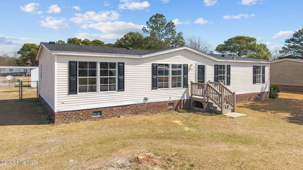 Photo of 530 Jonathan Place, Greenville, NC 27834 (MLS # 100558190)