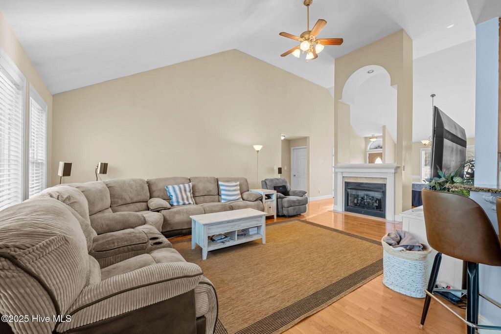 Photo of 1207 Pelican Drive, New Bern, NC 28560 (MLS # 100537883)