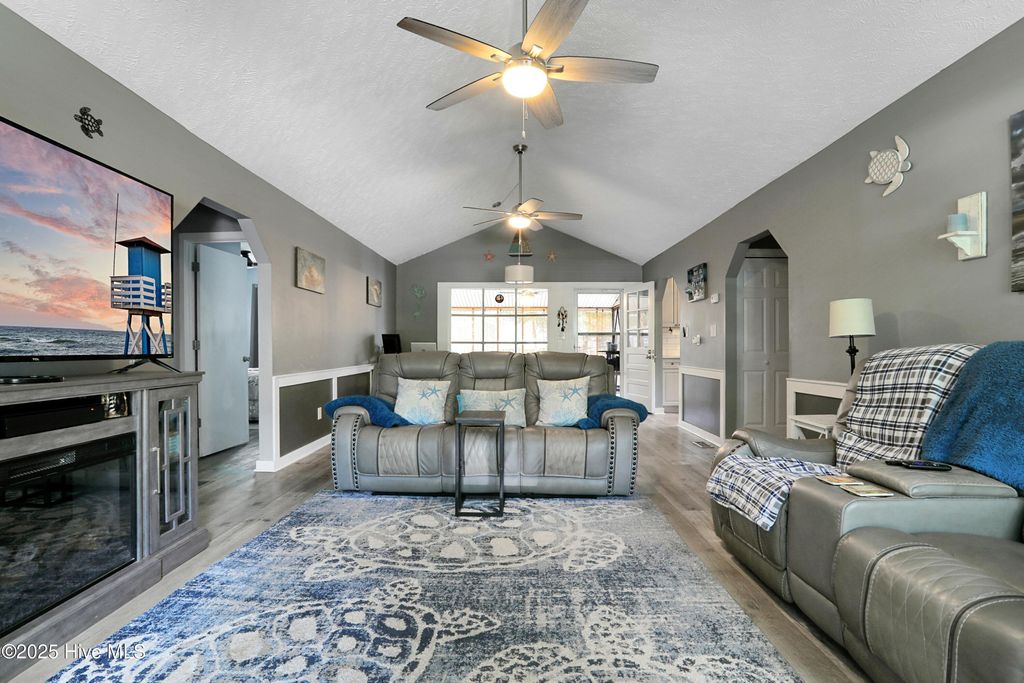 Photo of 206 NE 51st Street, Oak Island, NC 28465 (MLS # 100523297)