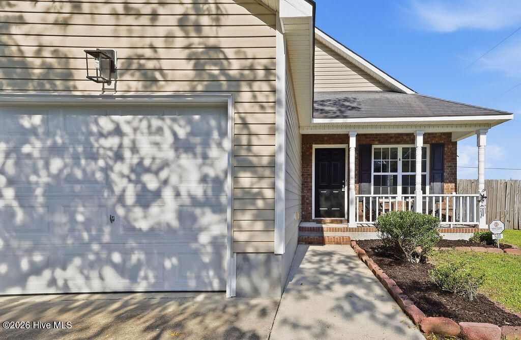 Photo of 500 Mattocks Avenue, Maysville, NC 28555 (MLS # 100574853)
