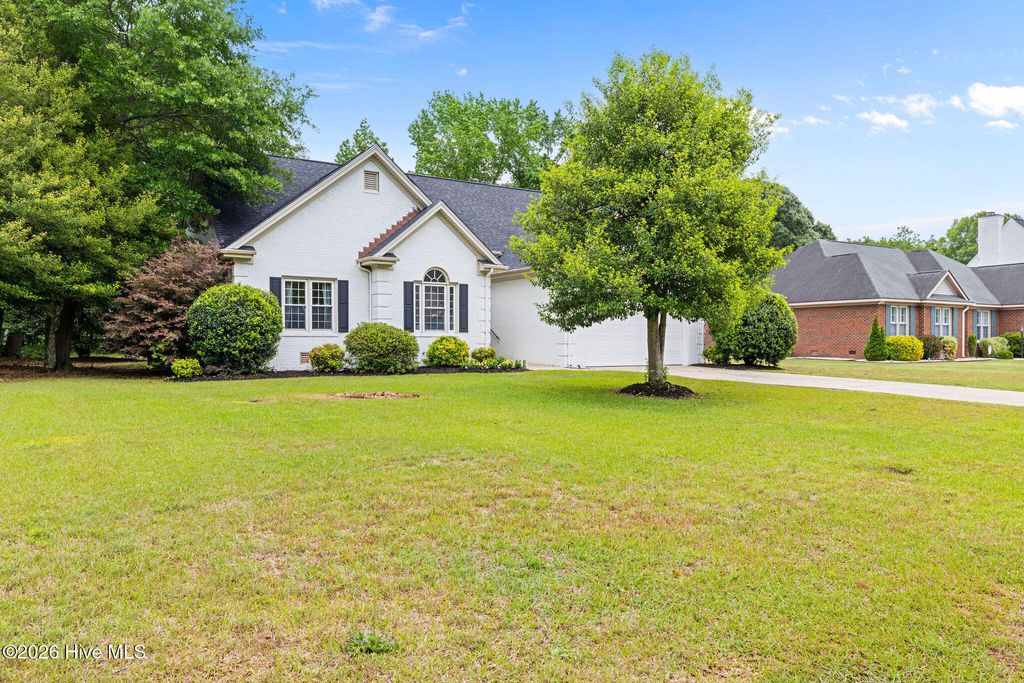 Photo of 210 Creekside Drive, Goldsboro, NC 27534 (MLS # 100571150)