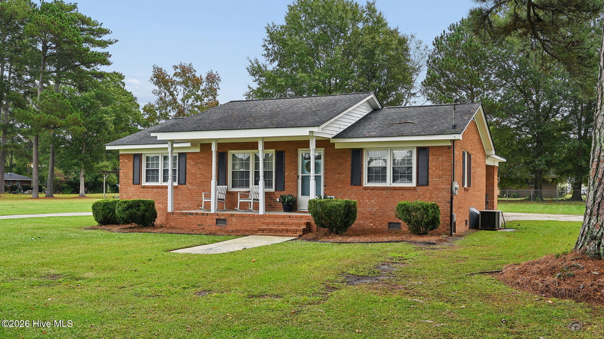 543 Boyd Street