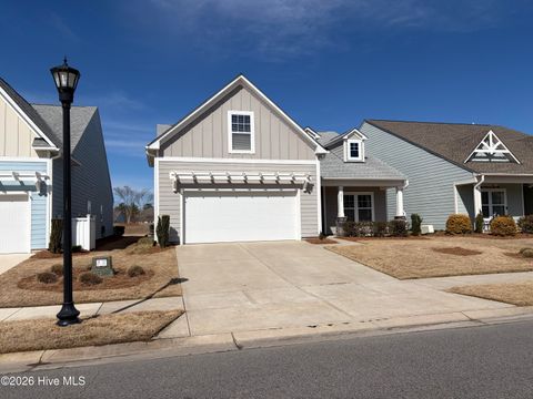 Homes For Rent - 5872 Park West Circle<br/> Leland, NC 28451