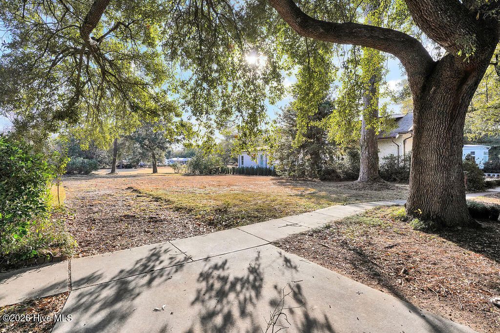 Photo of 1721 Country Club Road, Wilmington, NC 28403 (MLS # 100549676)