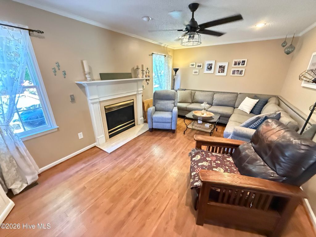 Photo of 103 Ridgecrest Drive, Mount Olive, NC 28365 (MLS # 100568634)