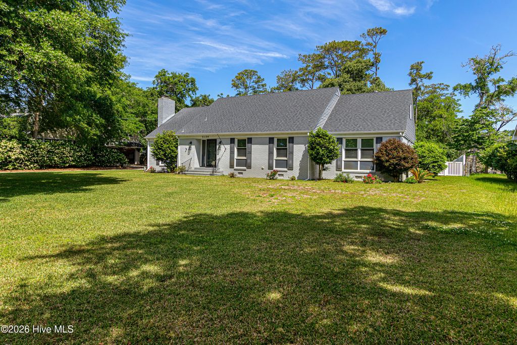 Photo of 5120 Holly Lane, Morehead City, NC 28557 (MLS # 100570299)