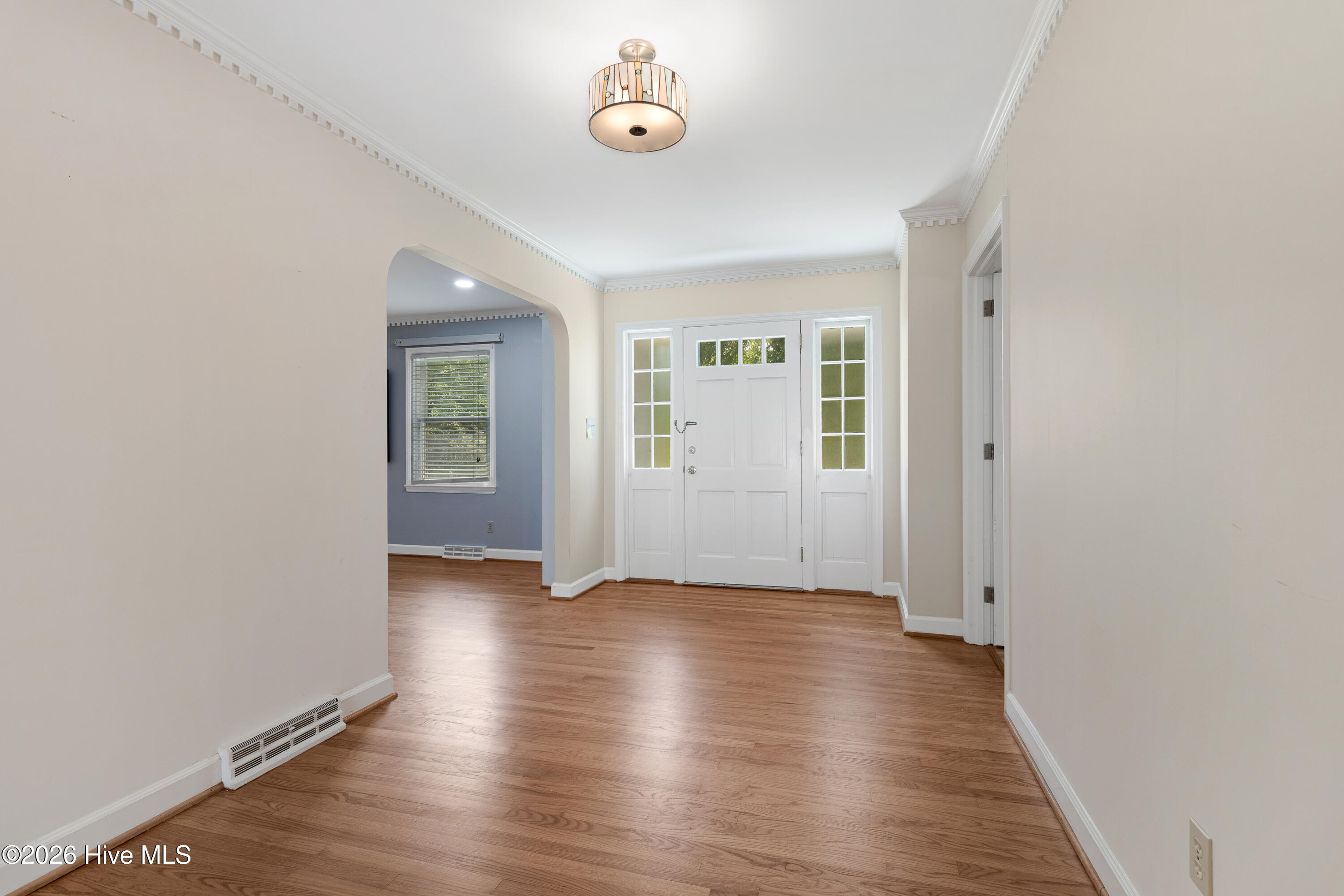 5120 Holly Lane