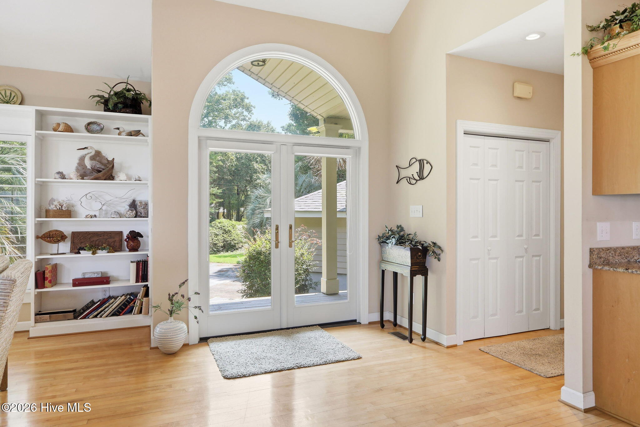 142 Oakleaf Drive