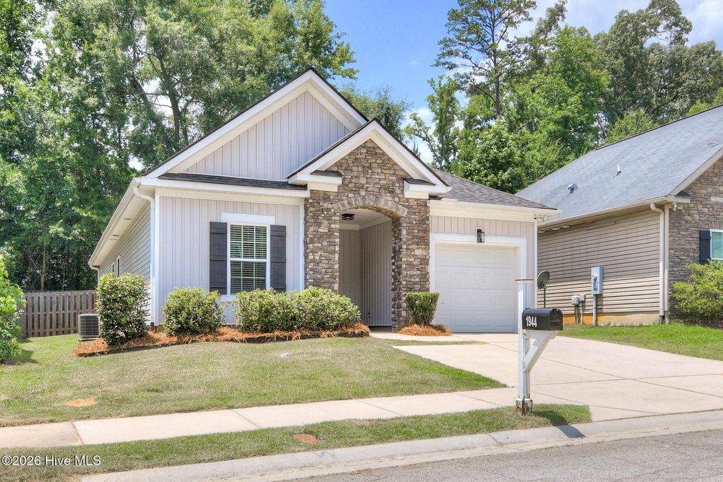 Photo of 1944 Kenlock Drive, Grovetown, GA 30813 (MLS # 100587957)