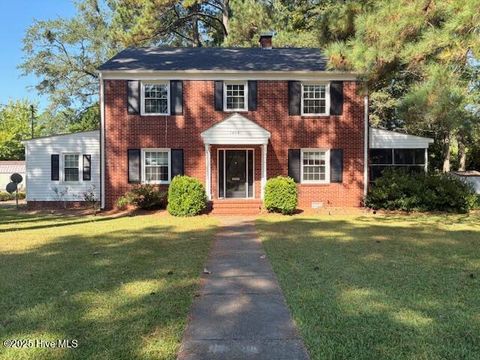 Homes For Sale - 1404 Carey Road<br/> Kinston, NC 28501