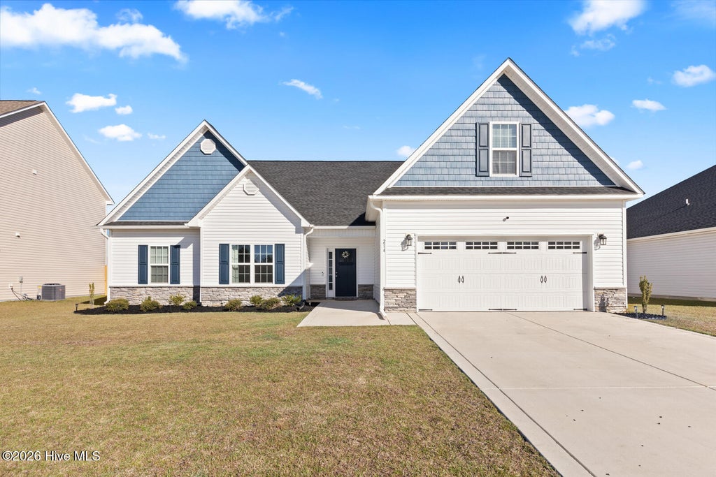 Photo of 214 Windsor Run Boulevard, Jacksonville, NC 28546 (MLS # 100613146)
