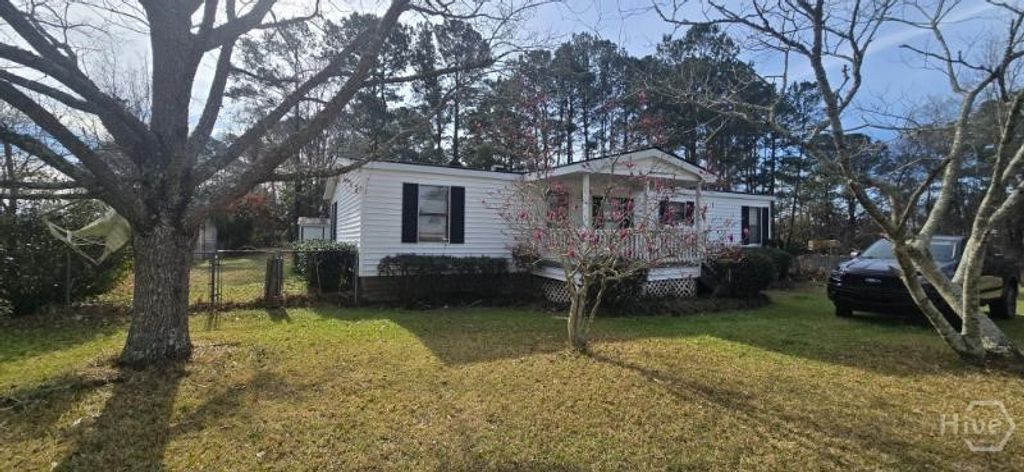 Photo of 136 Burton Road, Savannah, GA 31405 (MLS # SA350530)
