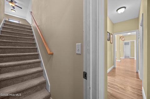 Tiny photo for 102 Wayfarer Drive, Rocky Point, NC 28457 (MLS # 100550325)