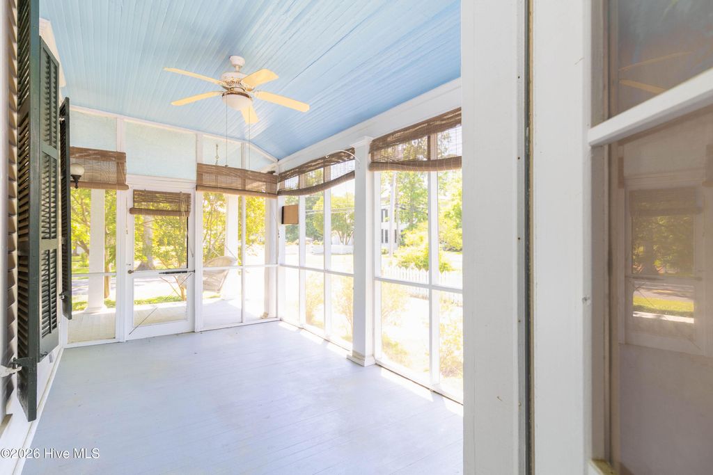 Photo of 105 N Granville Street, Edenton, NC 27932 (MLS # 100573395)