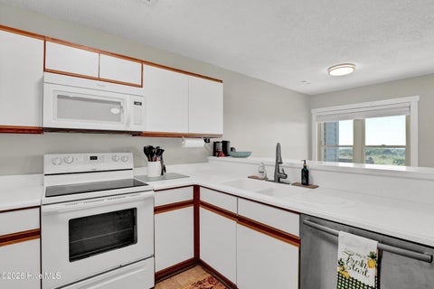 Tiny photo for 2105 Ocean Boulevard #B, Topsail Beach, NC 28445 (MLS # 100607259)