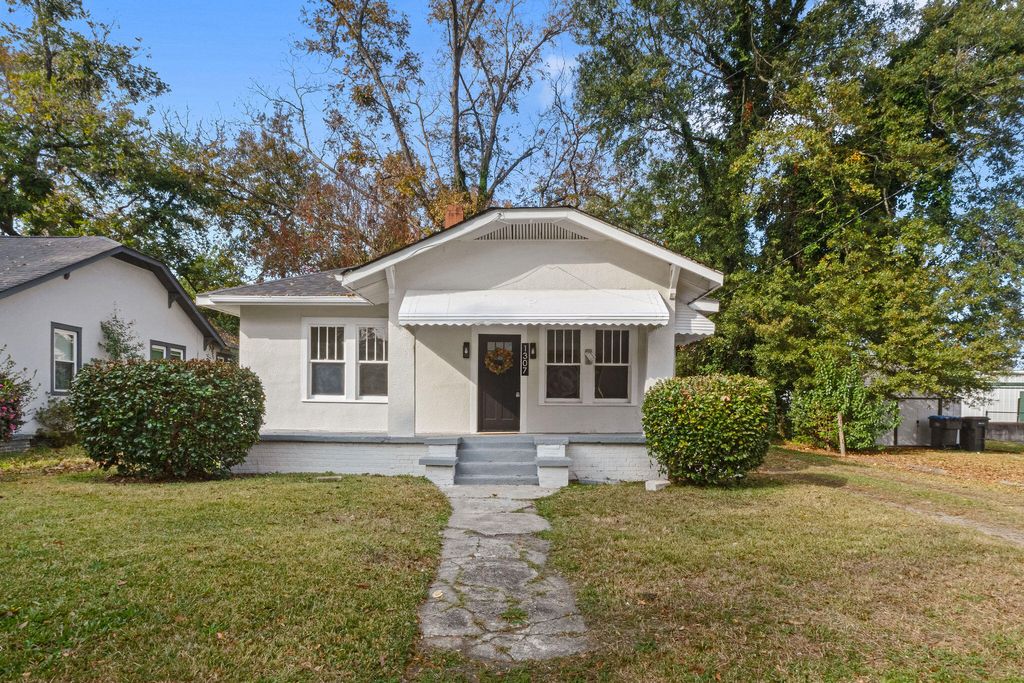Photo of 1307 Beman Street, Augusta, GA 30904 (MLS # 549563)