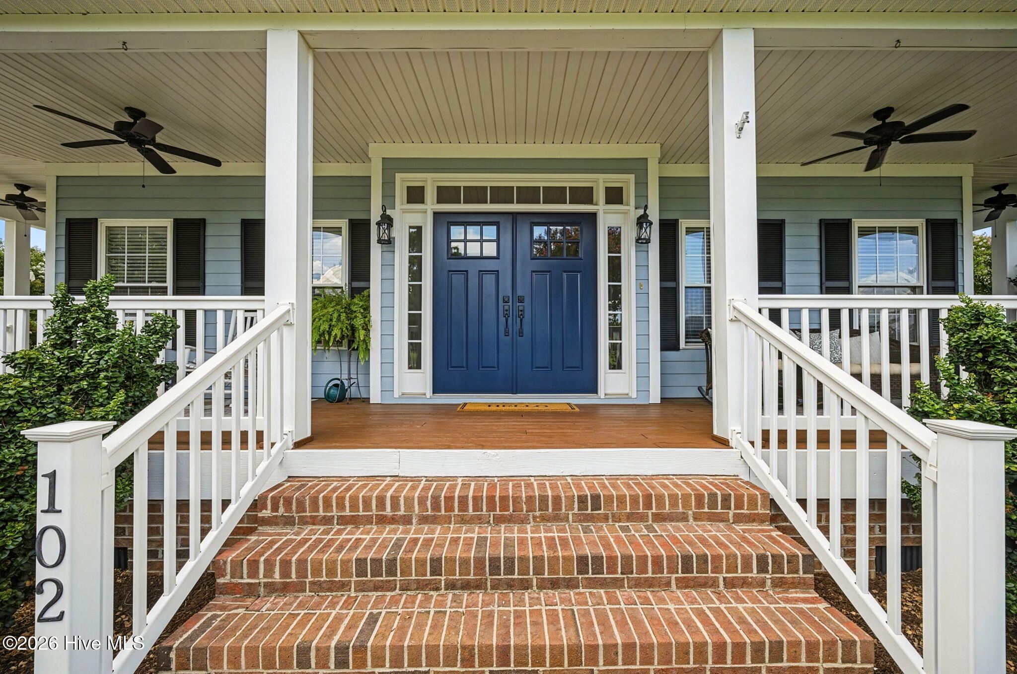102 Blue Heron Cove
