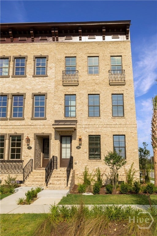 Photo of 416 Upper East Avenue, Savannah, GA 31401 (MLS # SA366988)