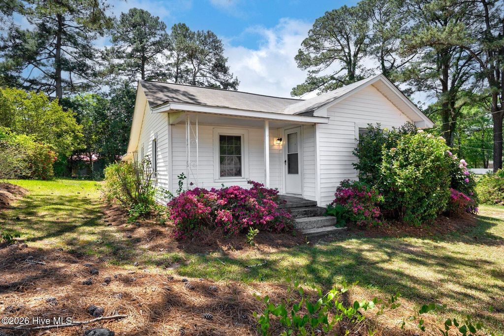 Photo of 629 Western Avenue, Nashville, NC 27856 (MLS # 100570656)
