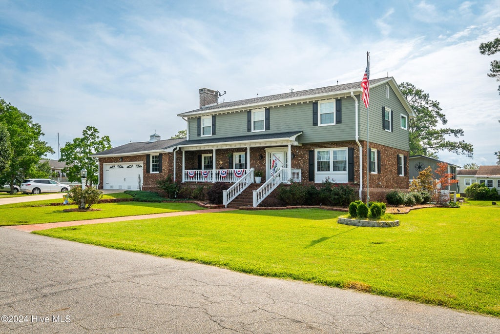 Photo of 552 Lamont Street, Belhaven, NC 27810 (MLS # 100611683)