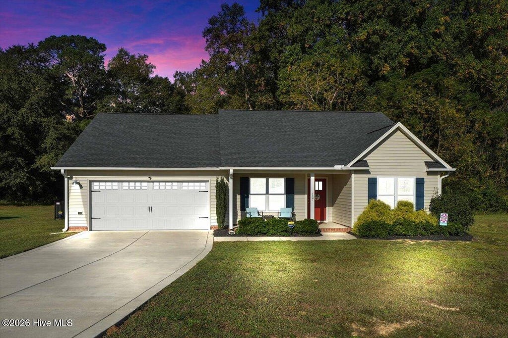 Photo of 157 Goose Creek Circle, Dunn, NC 28334 (MLS # 100611433)
