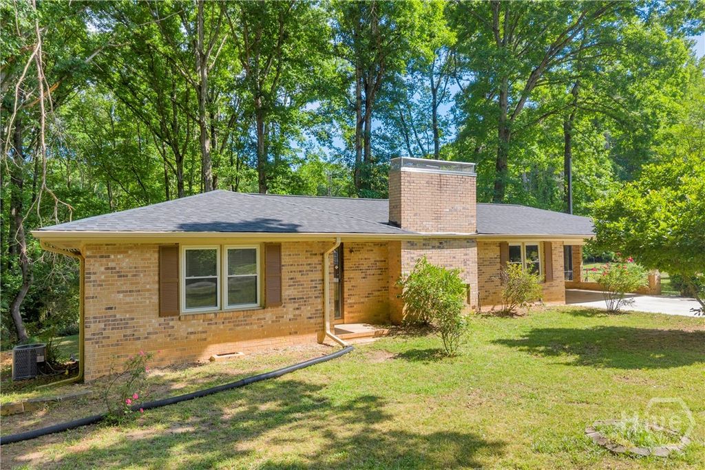Photo of 644 Virginia Lane, Hull, GA 30646 (MLS # CL355588)