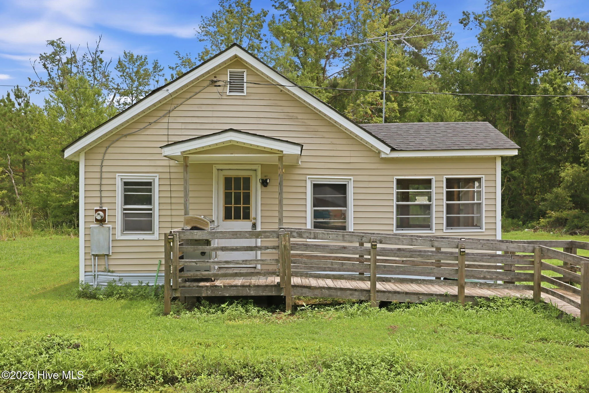 800 Goat Neck Road, Columbia, NC, 27925