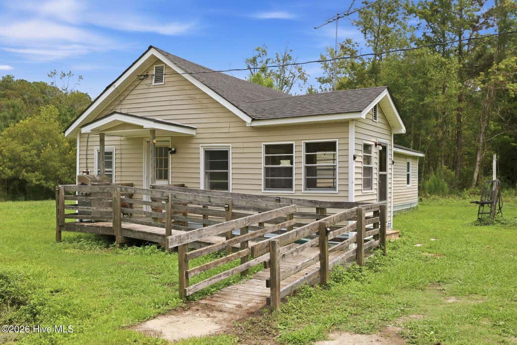 Photo of 800 Goat Neck Road, Columbia, NC 27925 (MLS # 100590530)