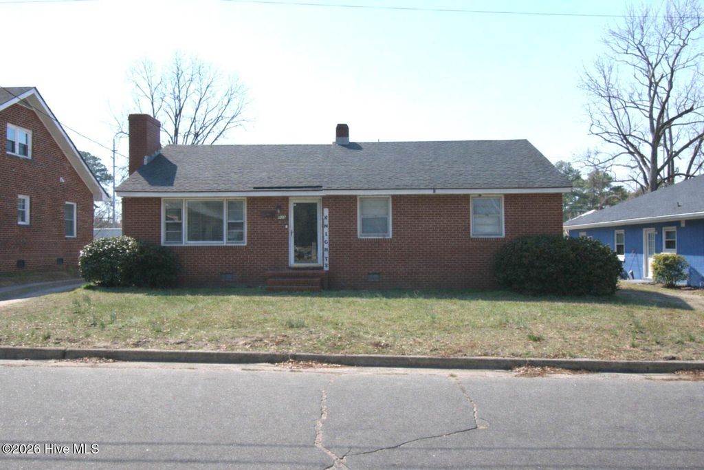 Photo of 905 Paul Street, Rocky Mount, NC 27803 (MLS # 100558862)