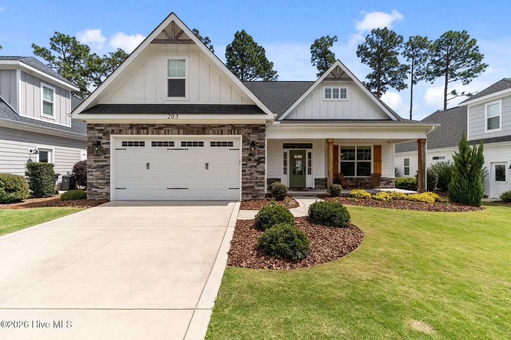Photo of 205 Luss Lane, Southern Pines, NC 28387 (MLS # 100565400)