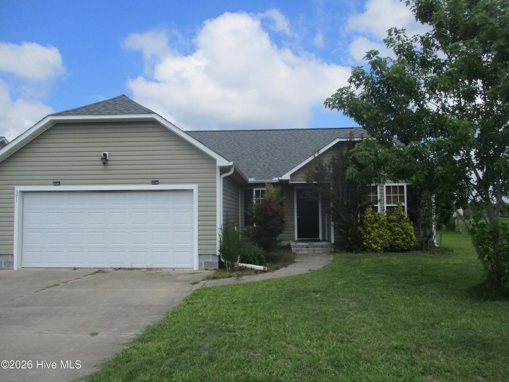 Photo of 371 Nine Mile Road, Maple Hill, NC 28454 (MLS # 100551641)