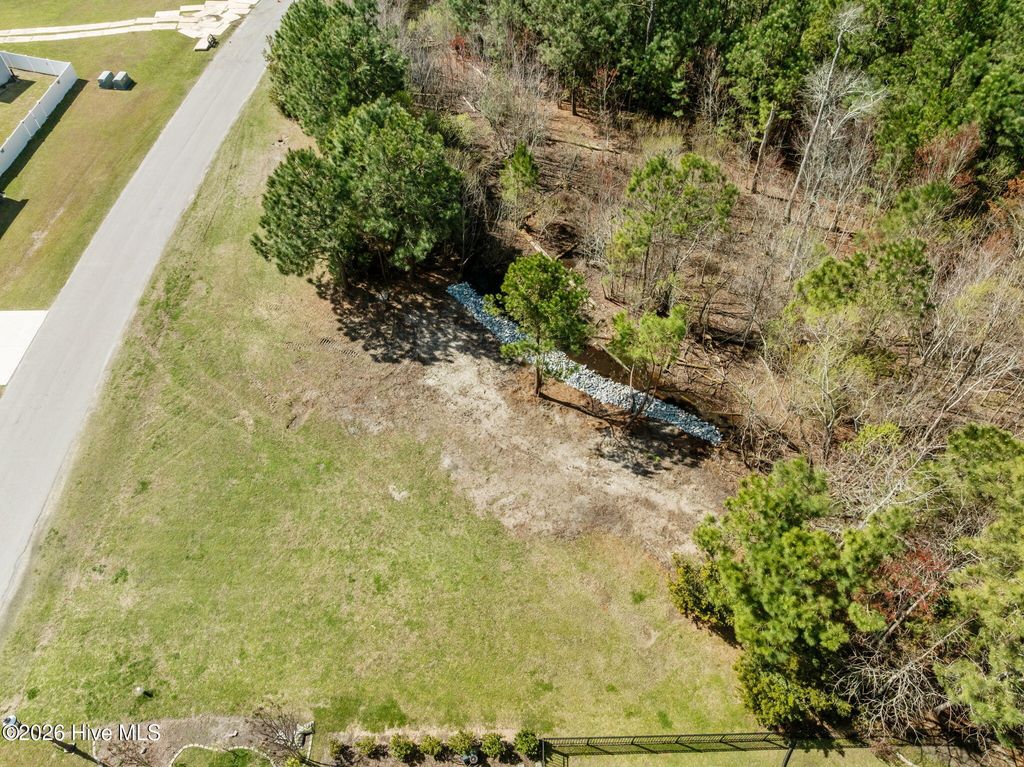 Photo of 207 Everett Park Trail, Holly Ridge, NC 28445 (MLS # 100561510)