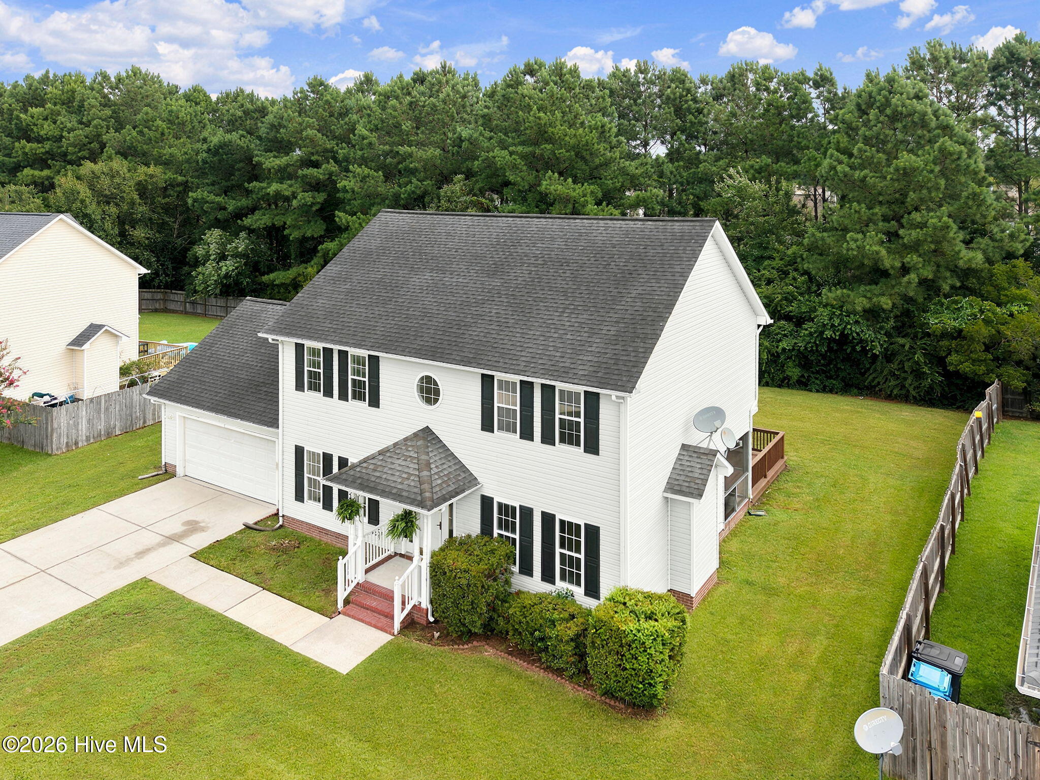 812 Commons Drive N