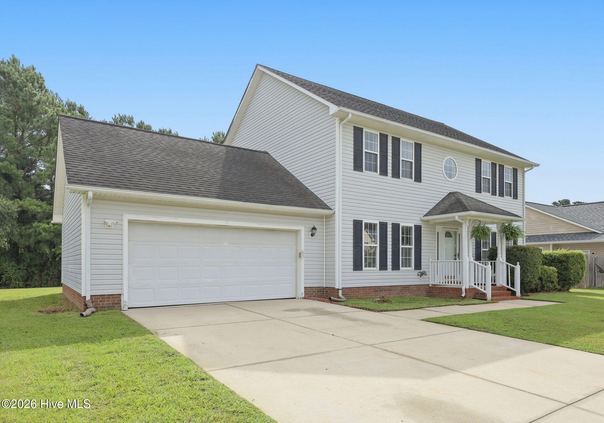 812 Commons Drive N